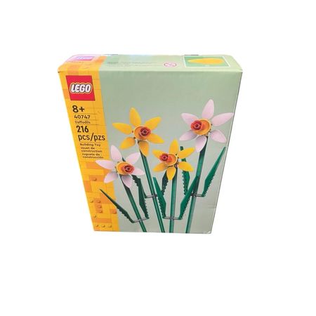 LEGO Daffodils 40747 Building Toy 216 Pieces 1 Pack New
