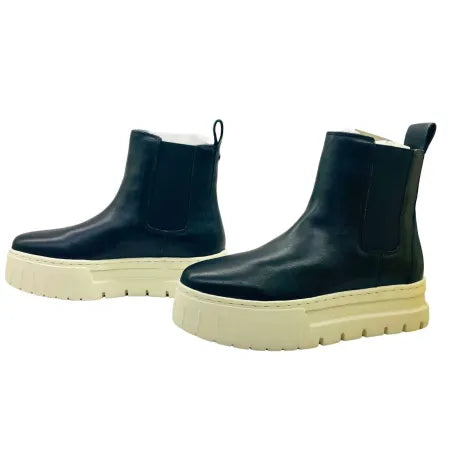 J/Slides Women's Riley Chelsea Boots Size 7 – New